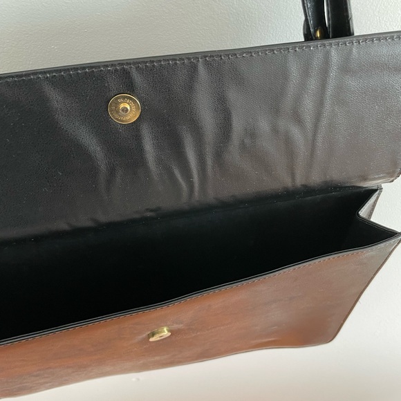 Black vintage briefcase bag with gold detailing- can fit 15” laptop. - Picture 9 of 9